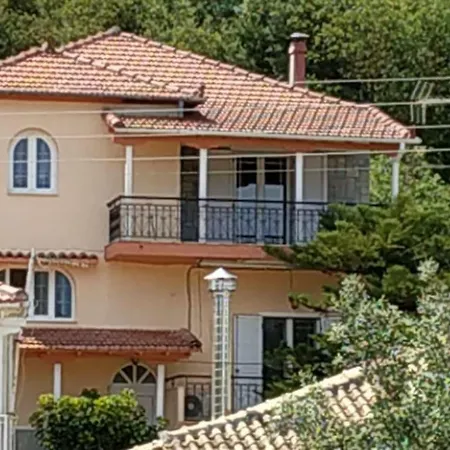 Apartment Dimitris House Vlikhon